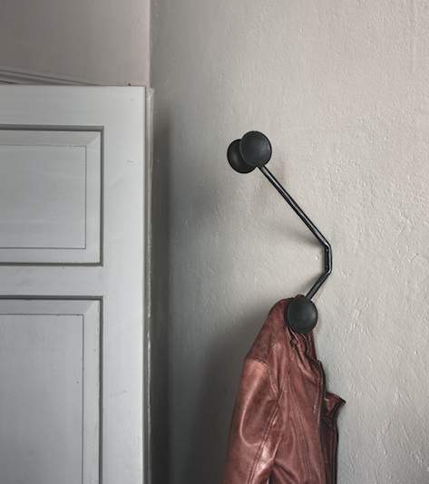 Officina wall coat hanger, Ronan and Erwan Bouroullec for Magis