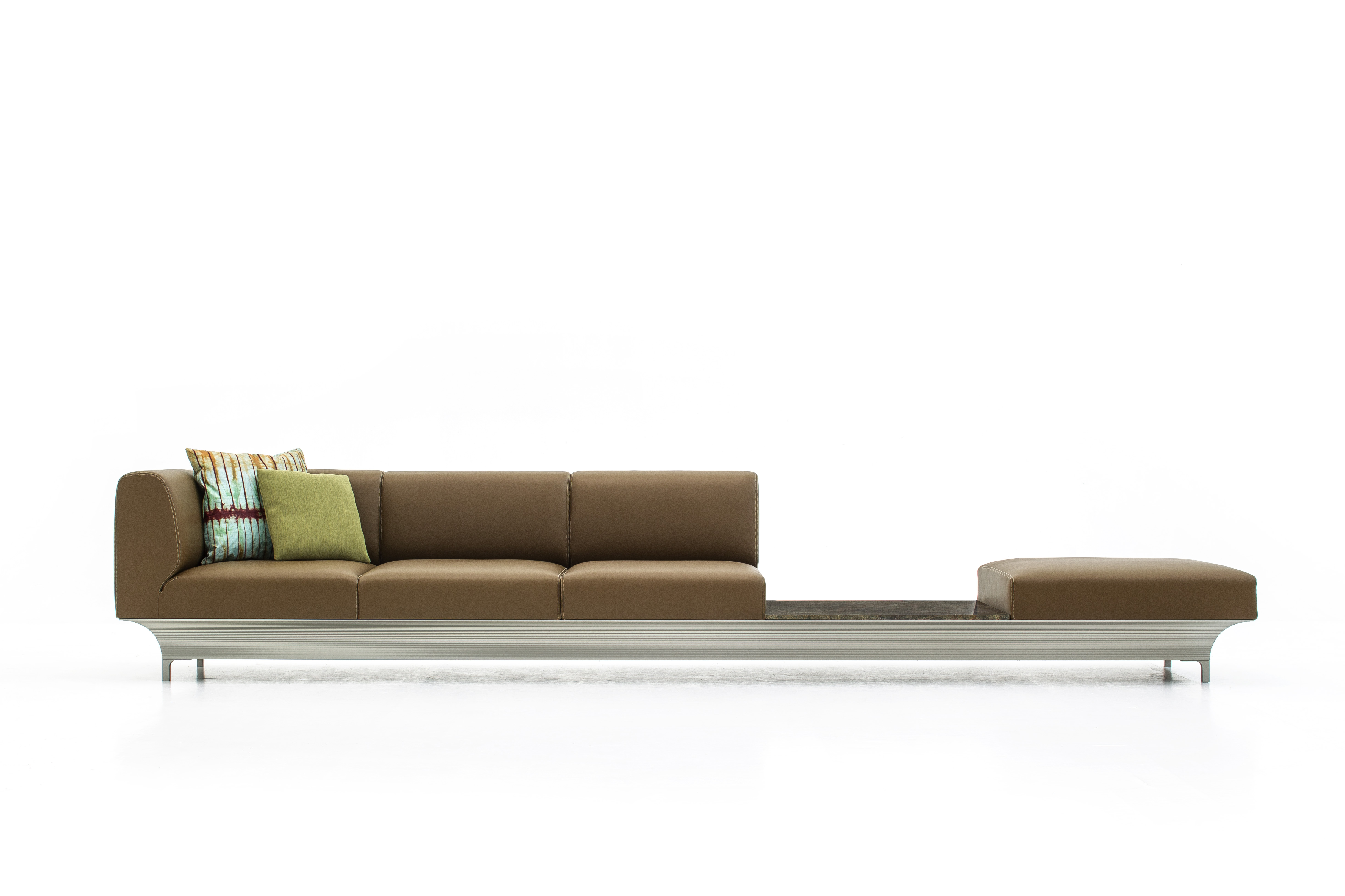 Teo, Atelier Oi for Moroso