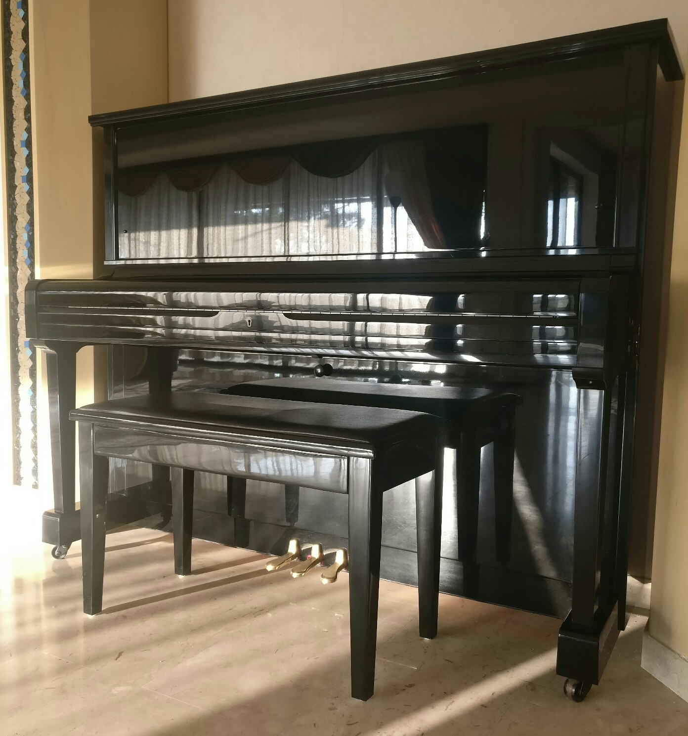 Piano Kawai