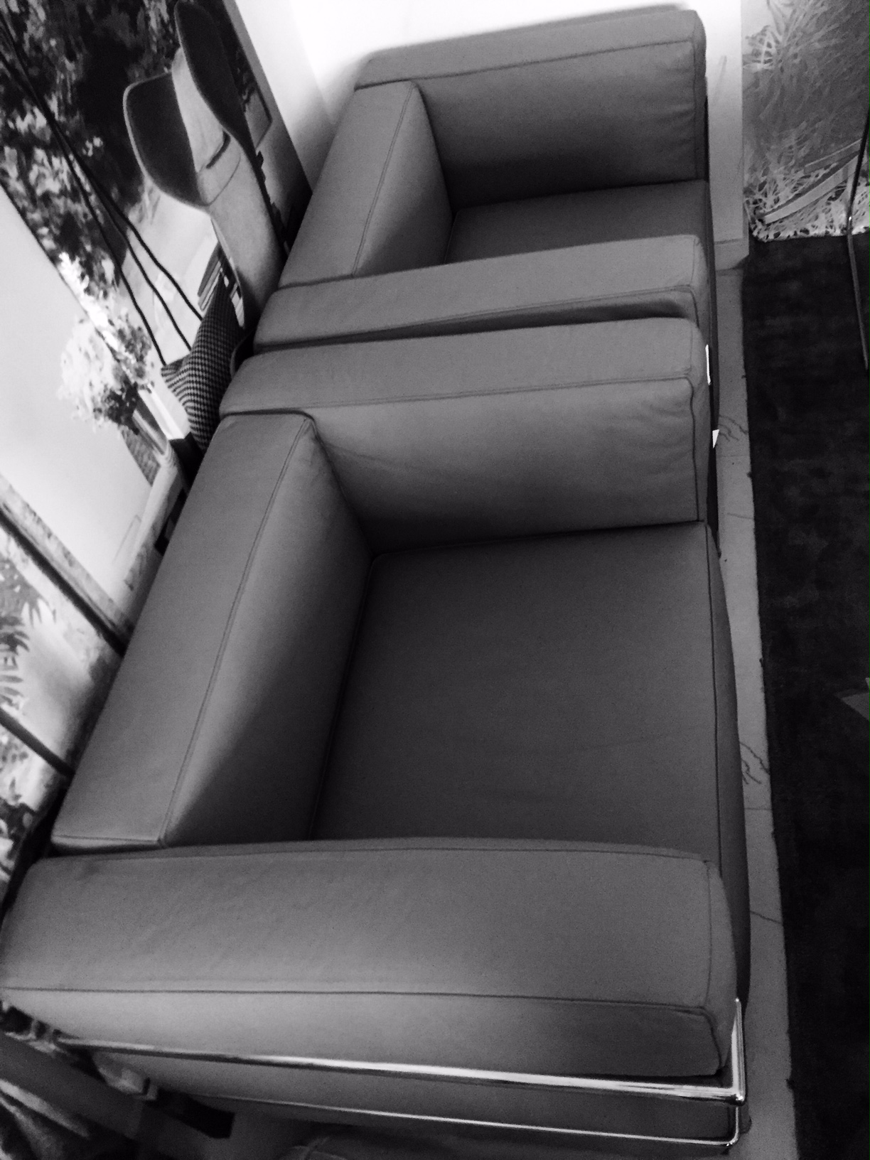 Le Corbusier LC3 armchairs 